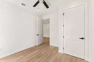 438 Bonnie View Rd, Dallas, TX 75203 - Photo 24