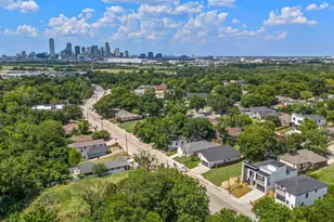438 Bonnie View Rd, Dallas, TX 75203 - Photo 2