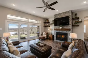 133 Sunset Bay Pointe Ct, Chico, TX 76431 - Photo 10