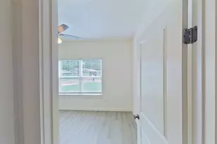 1009 Dubois St, Denison, TX 75020 - Photo 6