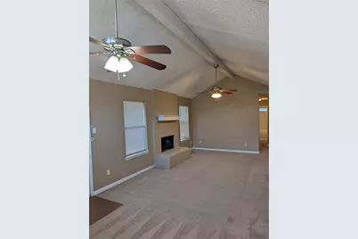 6211 Patriotic Court, Arlington, TX 76002 - Photo 6