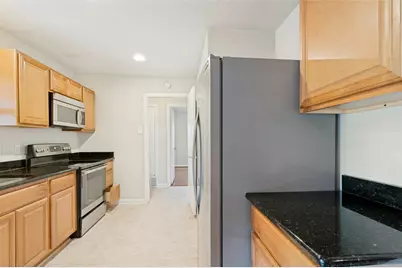 13520 Mount Castle Drive, Farmers Branch, TX 75234 - Photo 10