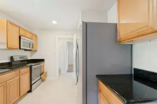 13520 Mt Castle Dr, Farmers Branch, TX 75234 - Photo 10