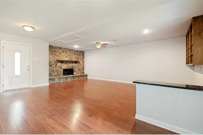 13520 Mount Castle Drive, Farmers Branch, TX 75234 - Photo 4