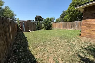7222 Hedge Dr, Dallas, TX 75249 - Photo 24