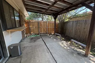 7222 Hedge Dr, Dallas, TX 75249 - Photo 28