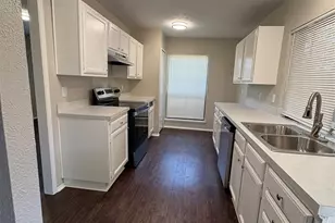 7222 Hedge Dr, Dallas, TX 75249 - Photo 10
