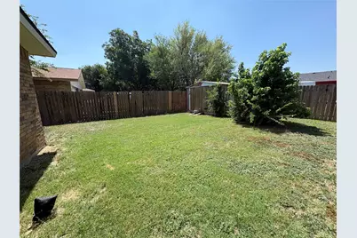 7222 Hedge Drive, Dallas, TX 75249 - Photo 26