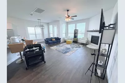 516 William Court, Arlington, TX 76002 - Photo 2