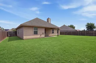 729 Countryside Dr, Aubrey, TX 76227 - Photo 24