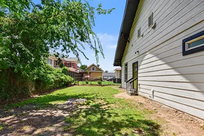 2611 Bourland Street, Greenville, TX 75401 - Photo 26