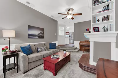 8835 Larchwood Drive, Dallas, TX 75238 - Photo 18