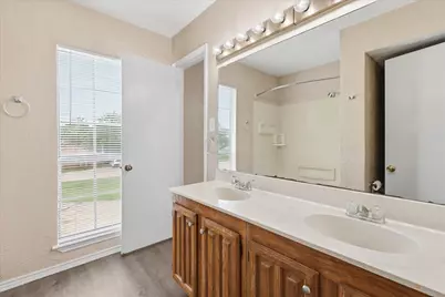 6733 Dandelion Drive, Fort Worth, TX 76137 - Photo 18