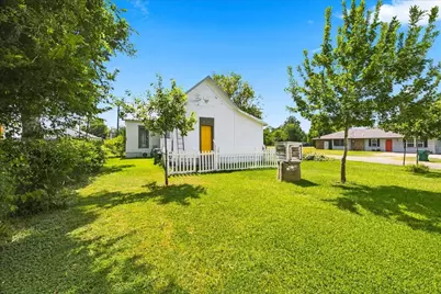 501 N Mignonette Street, Kosse, TX 76653 - Photo 6