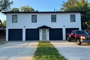 530 Sunnyside Ave, Cockrell Hill, TX 75211 - Photo 2