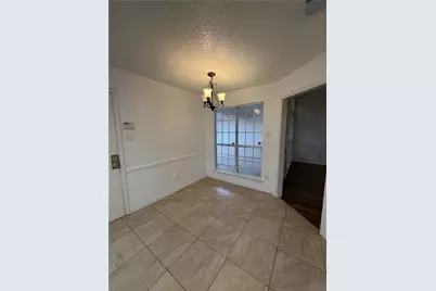 1426 Mapleview Drive, Carrollton, TX 75007 - Photo 2