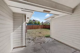 1426 Mapleview Dr, Carrollton, TX 75007 - Photo 34