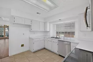 1426 Mapleview Dr, Carrollton, TX 75007 - Photo 18