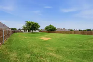 125 Oak View Dr, Godley, TX 76044 - Photo 26