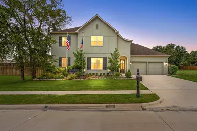 602 Sterling Drive, Benbrook, TX 76126 - Photo 1