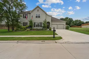 602 Sterling Dr, Benbrook, TX 76126 - Photo 38