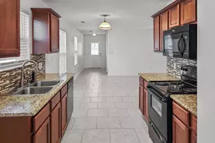 821 E College Ave, Princeton, TX 75407 - Photo 10