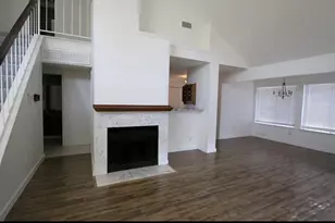 707 Argone Ct, Euless, TX 76039 - Photo 2