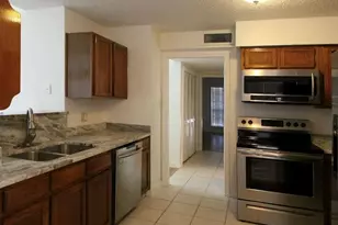 707 Argone Ct, Euless, TX 76039 - Photo 4