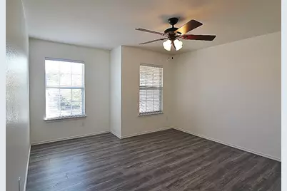 10125 Sourwood Drive, Fort Worth, TX 76244 - Photo 16