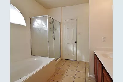 10125 Sourwood Drive, Fort Worth, TX 76244 - Photo 12