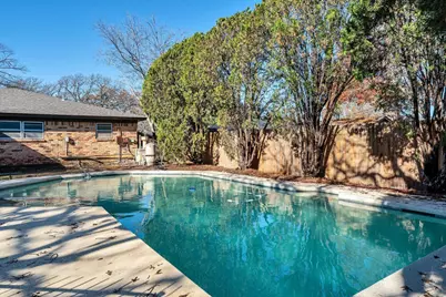 6404 Simmons Road, North Richland Hills, TX 76182 - Photo 36