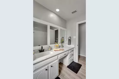 6404 Simmons Road, North Richland Hills, TX 76182 - Photo 24