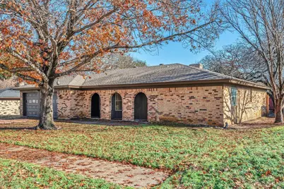 6404 Simmons Road, North Richland Hills, TX 76182 - Photo 2
