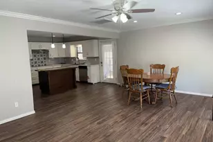 306 Ivy Way, Garland, TX 75043 - Photo 8