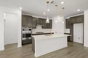 649 Tyronza Dr, Justin, TX 76247 - Photo 4