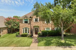 8900 High Meadows Dr, Plano, TX 75025 - Photo 2