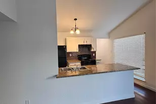 6010 Dooley Dr, The Colony, TX 75056 - Photo 6