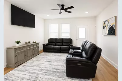 900 Marcellus Court, Arlington, TX 76011 - Photo 10
