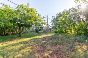 2218 N Mockingbird, Abilene, TX 79603 - Photo 24