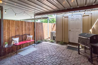33 E Townhouse Lane #30, Grand Prairie, TX 75052 - Photo 12