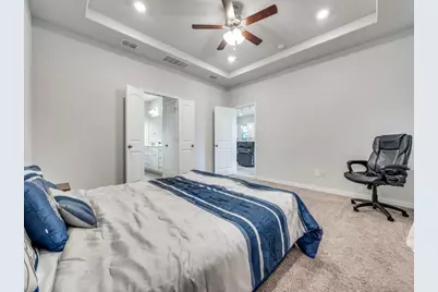 2094 Creekbluff Circle, Lewisville, TX 75010 - Photo 12