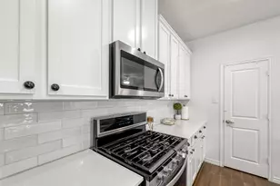 10415 Lone Star Wy, Aubrey, TX 76227 - Photo 8