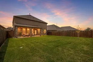 10415 Lone Star Wy, Aubrey, TX 76227 - Photo 20