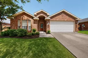 2011 Samantha Ln, Heartland, TX 75126 - Photo 1