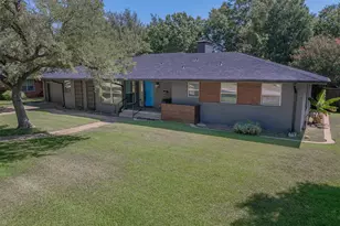 633 N McKown Ave, Sherman, TX 75092 - Photo 40