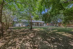 633 N McKown Ave, Sherman, TX 75092 - Photo 34