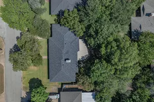 633 N McKown Ave, Sherman, TX 75092 - Photo 4