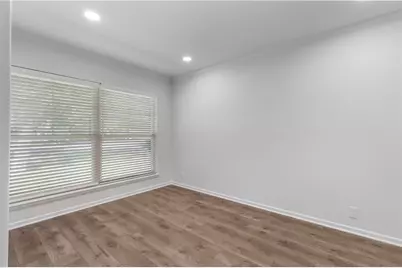 633 N McKown Avenue, Sherman, TX 75092 - Photo 6
