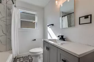 927 S Franklin St, Dallas, TX 75211 - Photo 8
