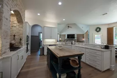 805 Lake Breeze Drive, Highland Village, TX 75077 - Photo 26